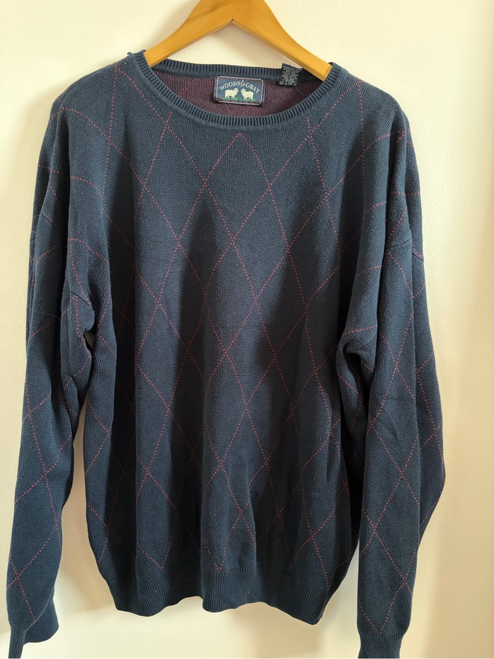 Men's Woods & Gray Navy Crewneck Sweater with Pink Argyle Stitching